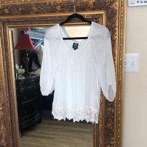 Bobeau ivory, sheer, relaxed on or off shoulder lacy top.